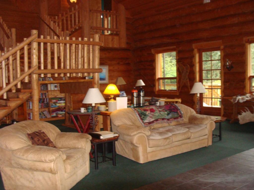 Bear Track Inn 古斯塔夫 外观 照片